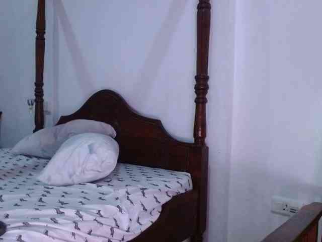 Princess-Ryne webcam