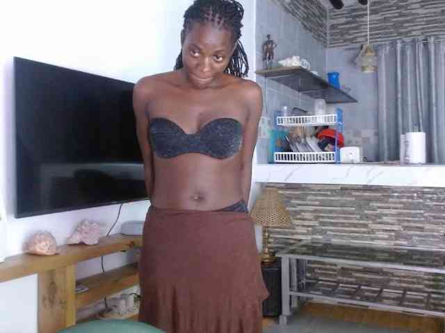 Princess-Ryne webcam