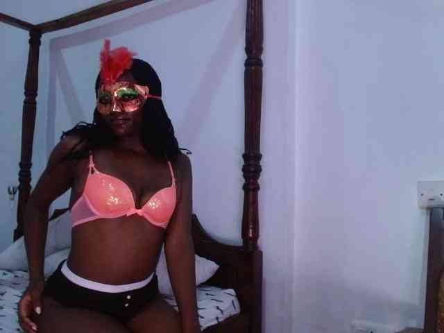 Princess-Ryne webcam