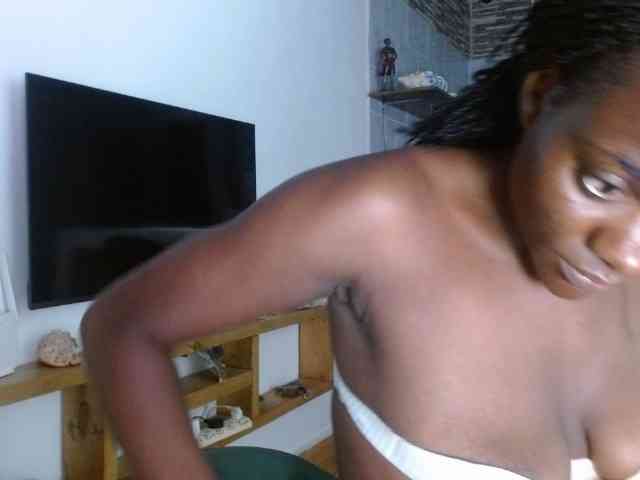 Princess-Ryne webcam