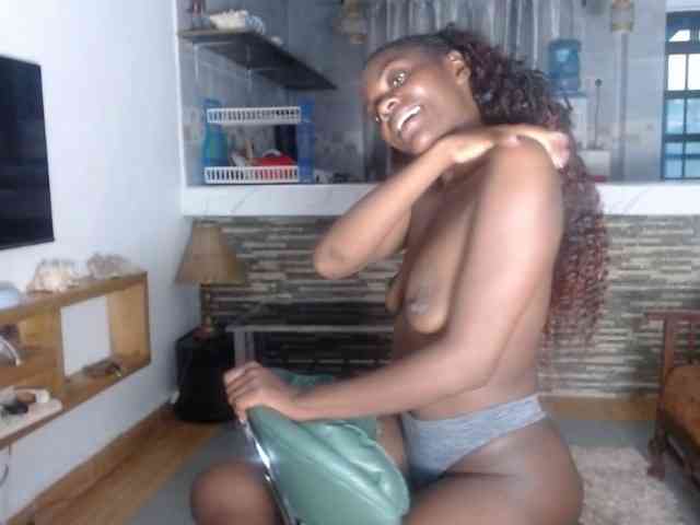 Princess-Ryne webcam