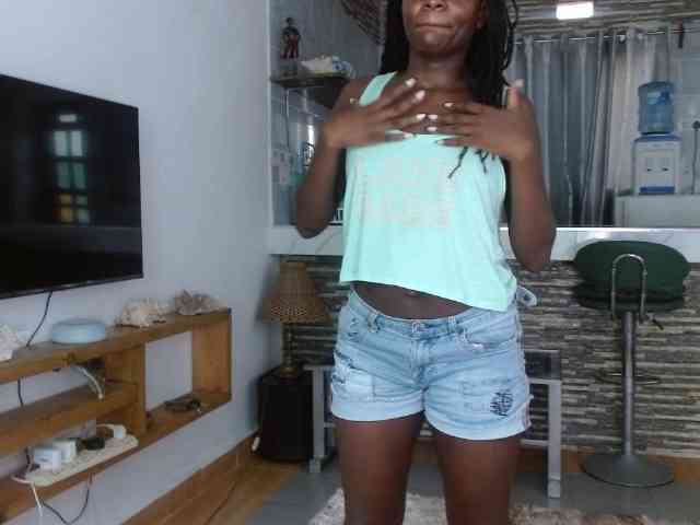 Princess-Ryne webcam