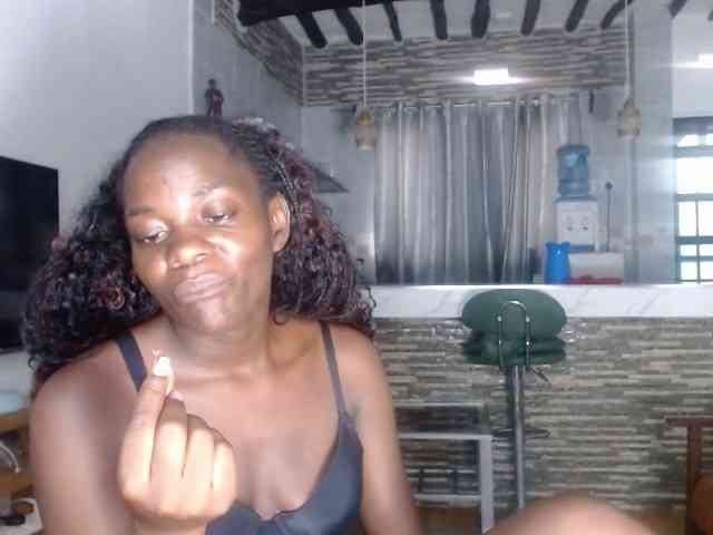 Princess-Ryne webcam