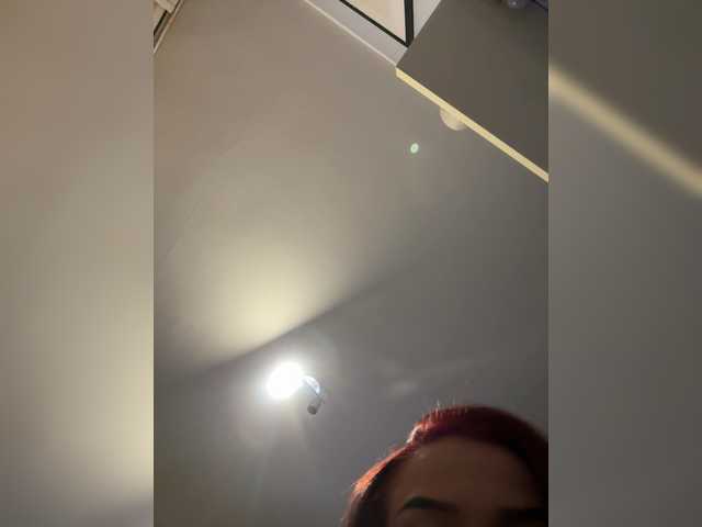 Sexypara1404 live cam on BongaCams