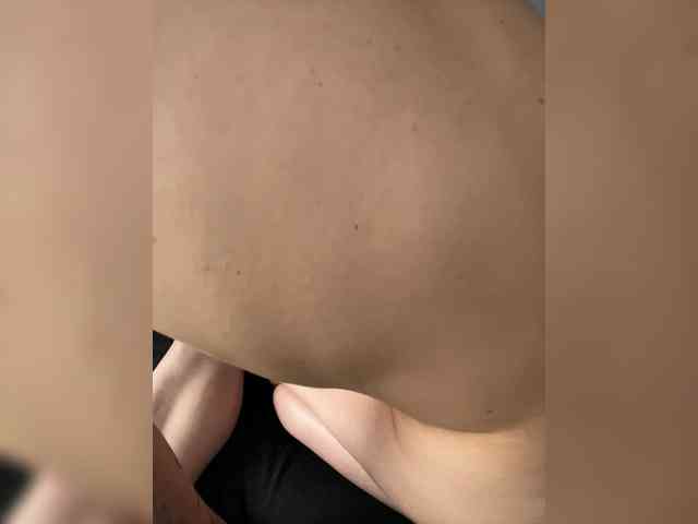 Sexypara1404 webcam