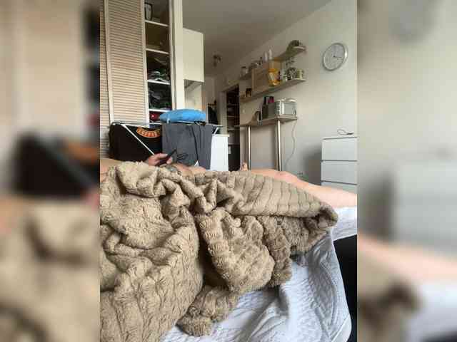 Sexypara1404 webcam