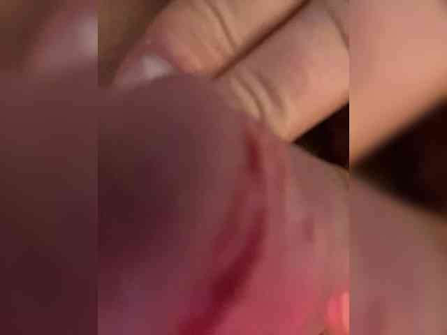 Sexypara1404 webcam
