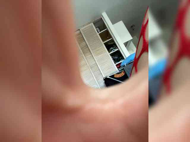 Sexypara1404 webcam