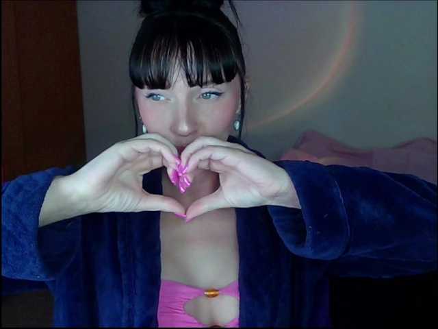 MaciMay live cam on BongaCams