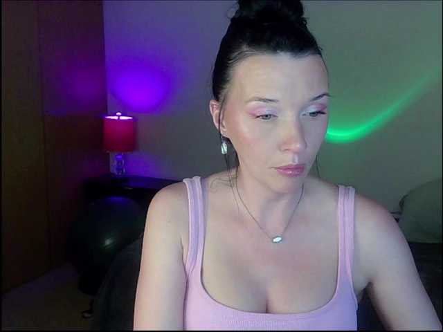MaciMay live cam on BongaCams