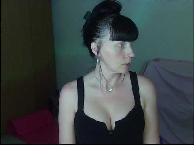 MaciMay live cam on BongaCams