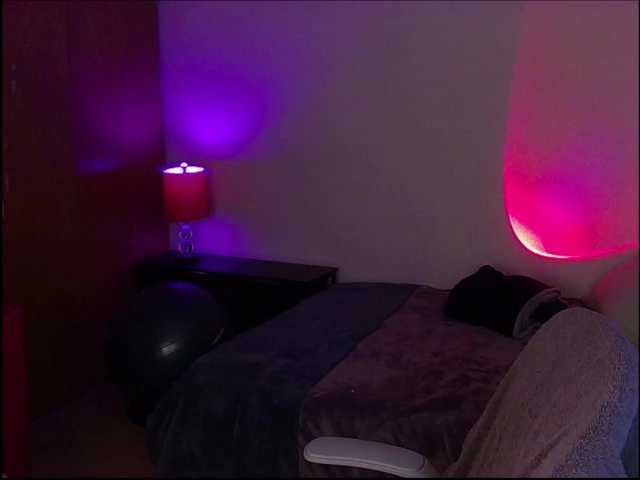 MaciMay live webcam show