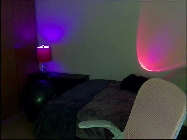 MaciMay live webcam show