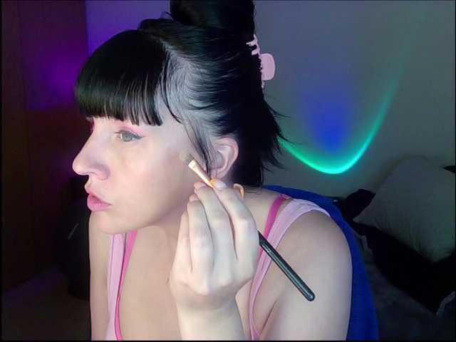 MaciMay live cam on BongaCams