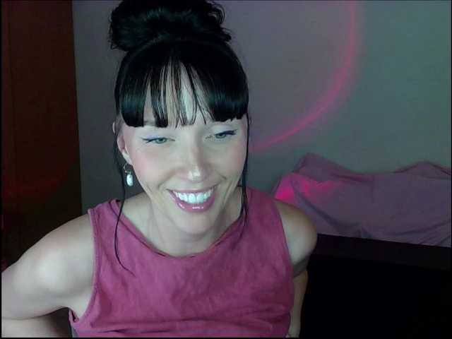MaciMay live cam on BongaCams