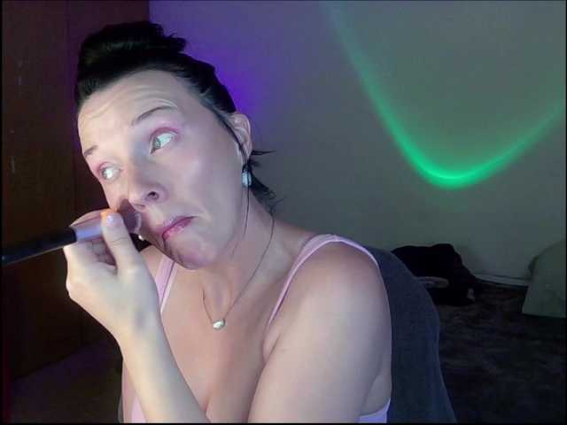 MaciMay live cam on BongaCams