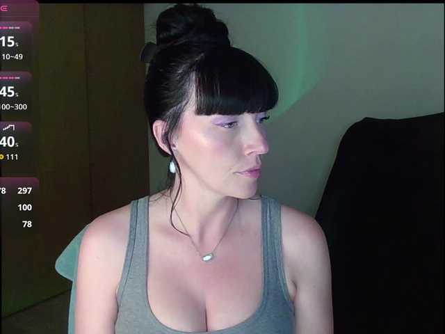 MaciMay live cam on BongaCams