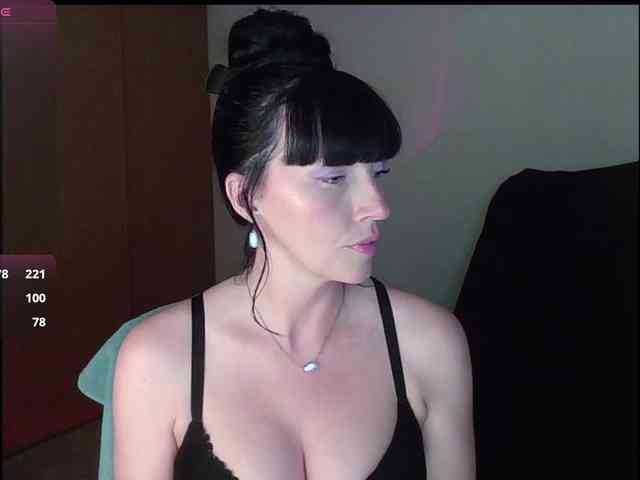 MaciMay webcam