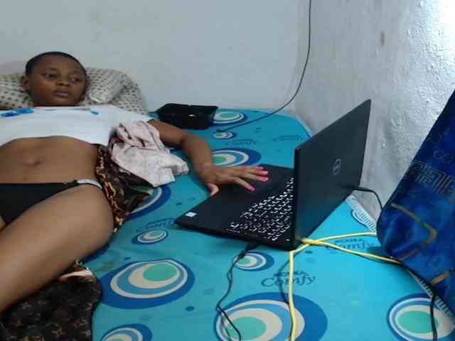 sexykimxx webcam