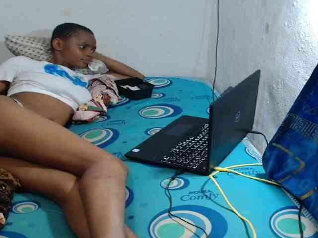 sexykimxx webcam