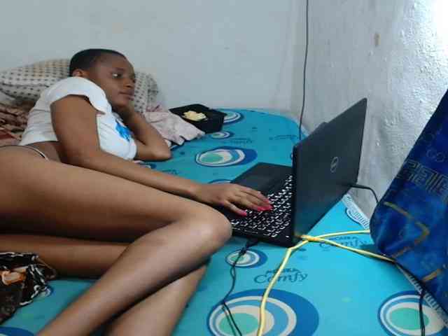 sexykimxx webcam