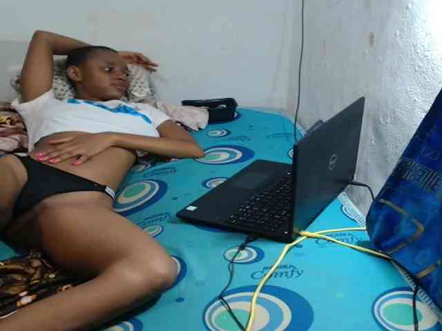 sexykimxx webcam