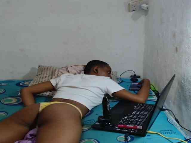 sexykimxx webcam