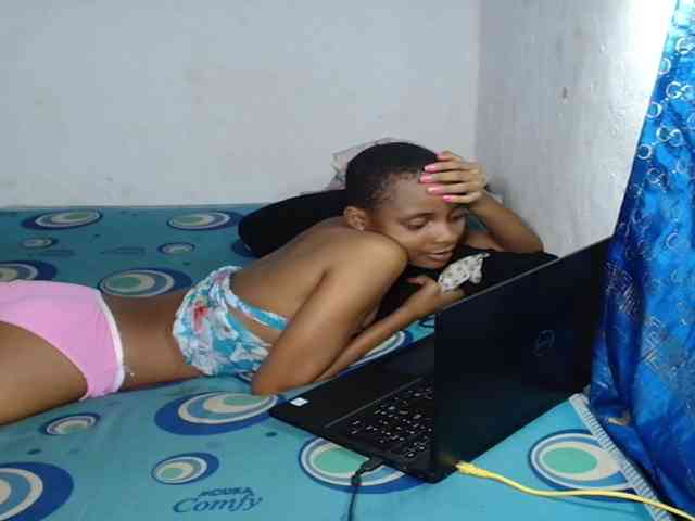 sexykimxx webcam
