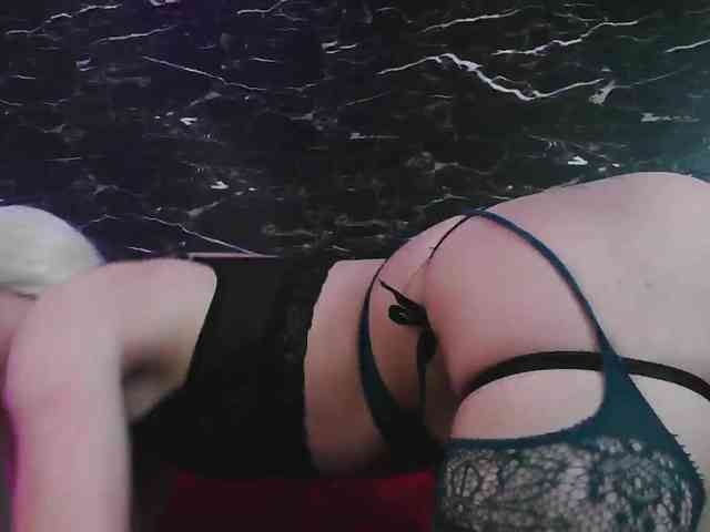 crislingery-doll Sex Cam Show