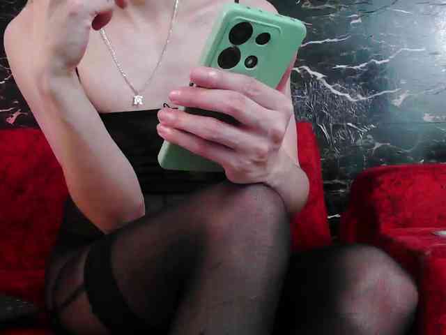 crislingery-doll Sex Cam Show