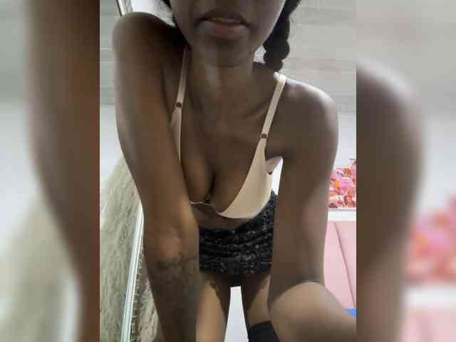 Kyllie webcam