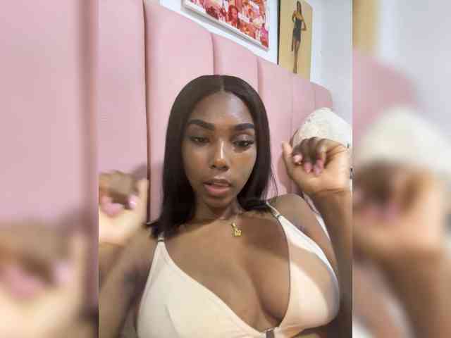 Kyllie webcam