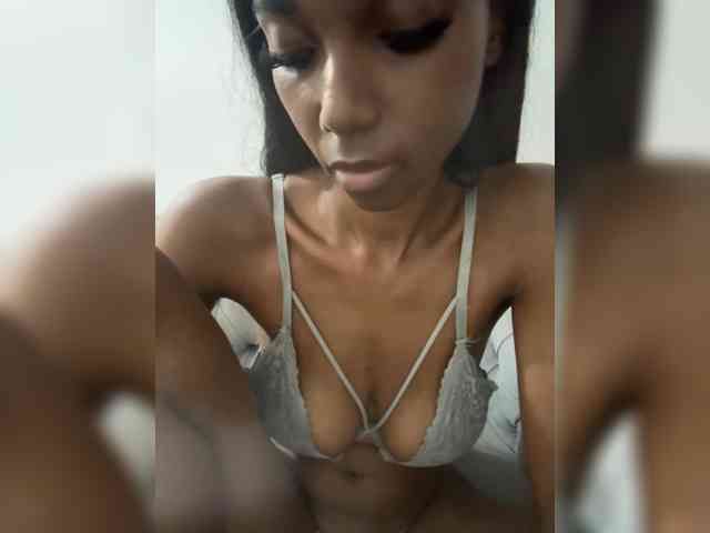 Kyllie webcam