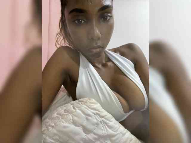 Kyllie webcam