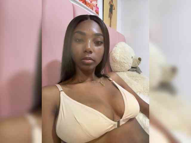 Kyllie webcam