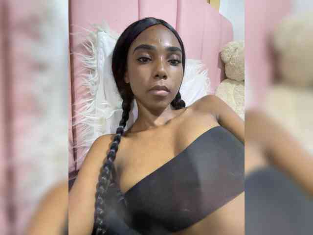 Model: Kyllie