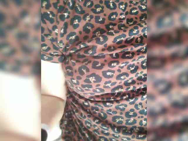 SpicyPeach Live Webcam on BongaCams