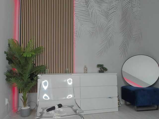 Jessy-Cruzz's BongaCams show and profile