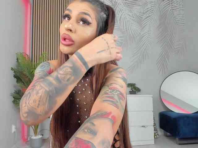 Jessy-Cruzz webcam