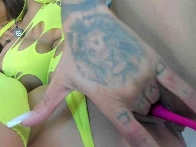 Jessy-Cruzz webcam