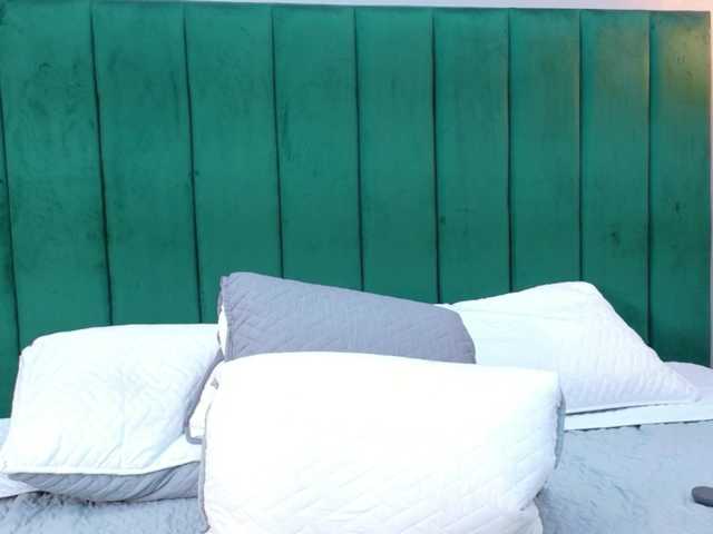 AshleyEvans21 live cam on BongaCams