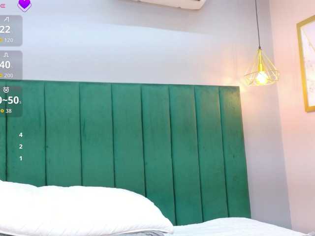 AshleyEvans21 live cam on BongaCams
