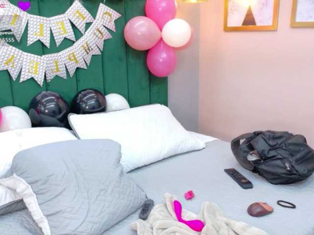 AshleyEvans21 live cam on BongaCams
