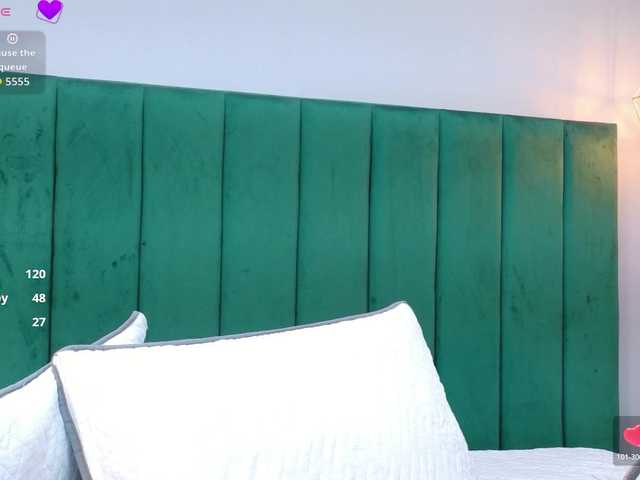 AshleyEvans21 live cam on BongaCams