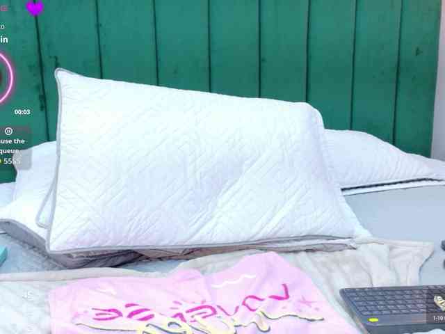 strip chat AshleyEvans21