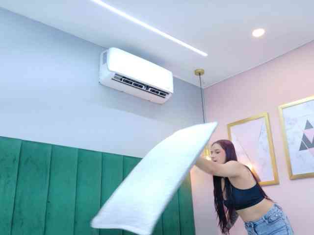 AshleyEvans21 webcam