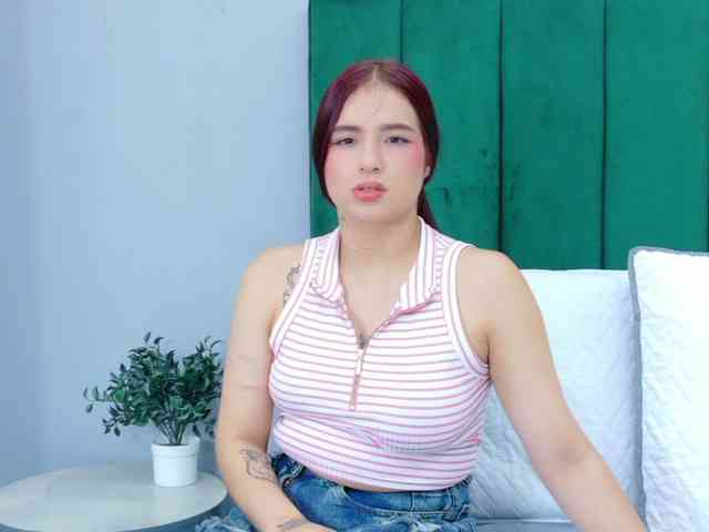 AshleyEvans21 webcam