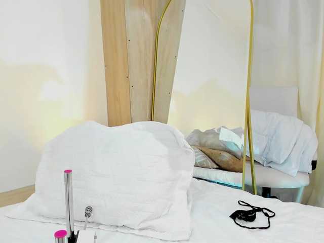 adhitii live webcam show