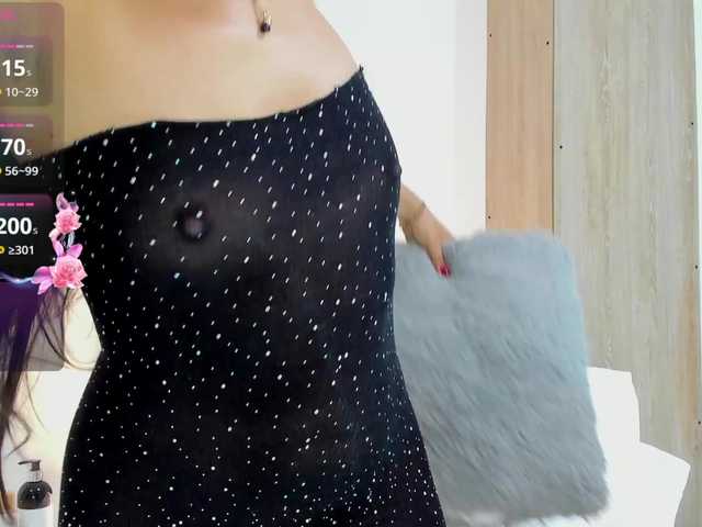 adhitii's BongaCams show and profile