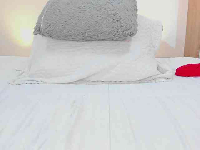 adhitii webcam